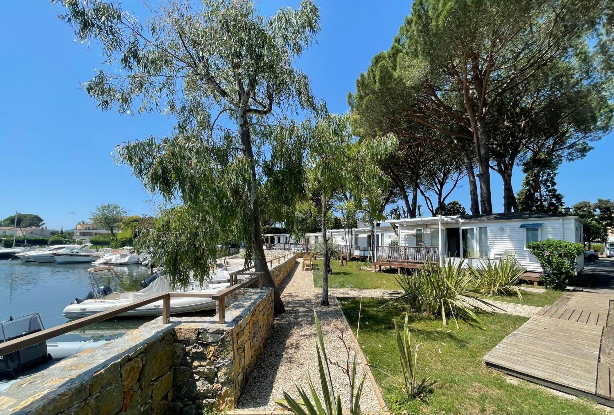 Camping Les Cigales Hotel Mandelieu La Napoule Ngoại thất bức ảnh